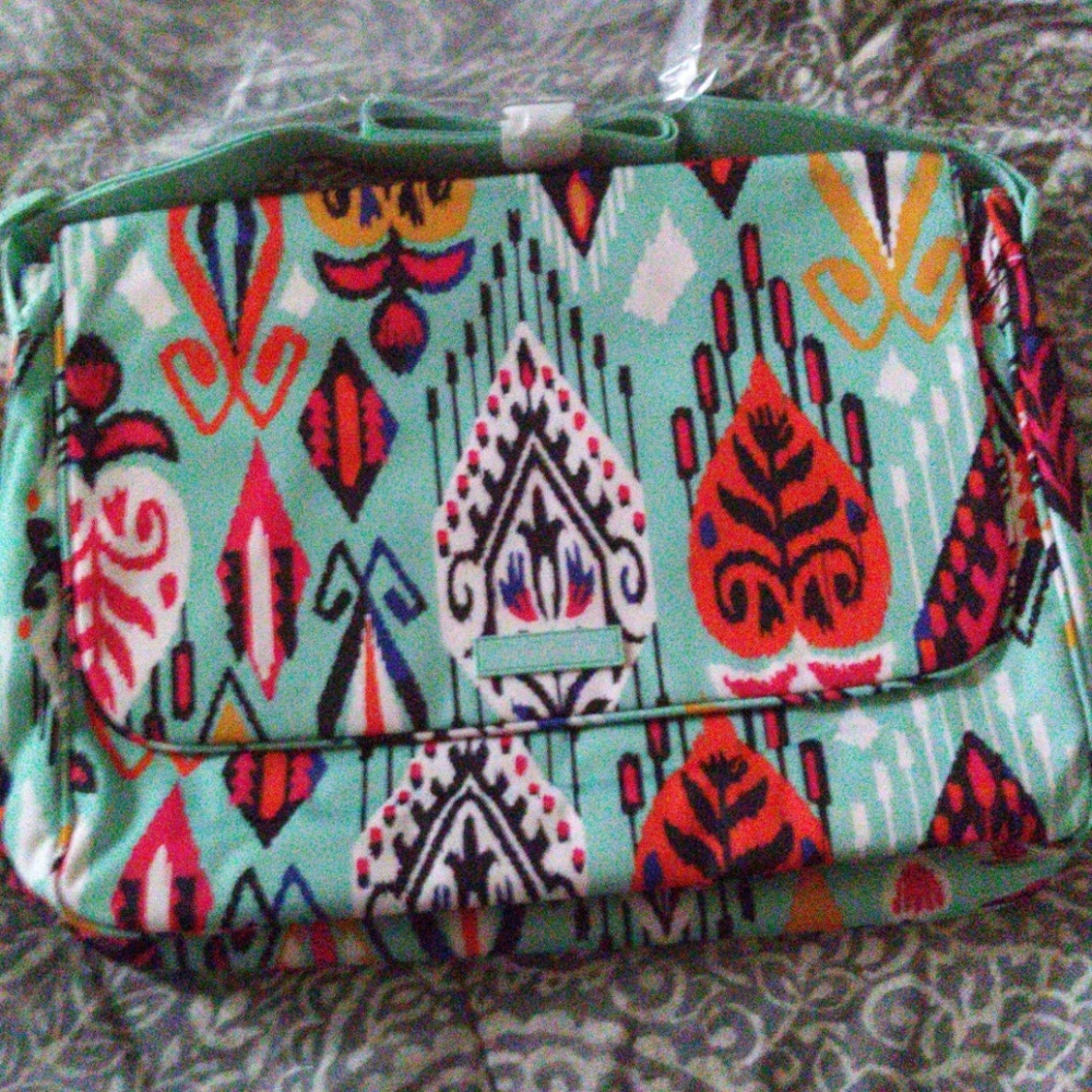 Vera Bradley pueblo messenger bag